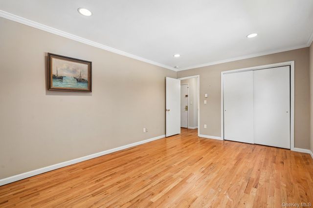 2 Germonds Village 12, Bardonia, NY 10954