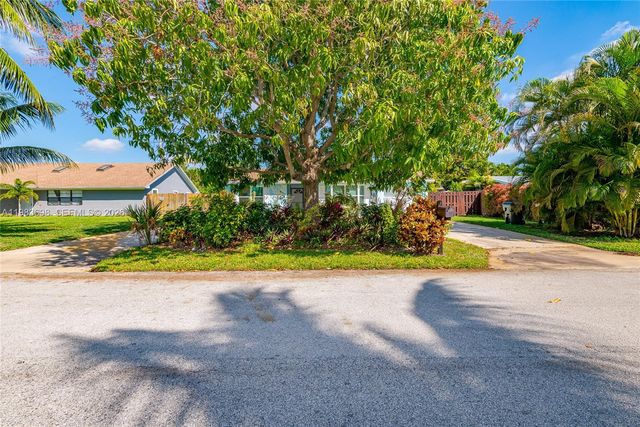 505 Heron Dr, Delray Beach, FL 33444