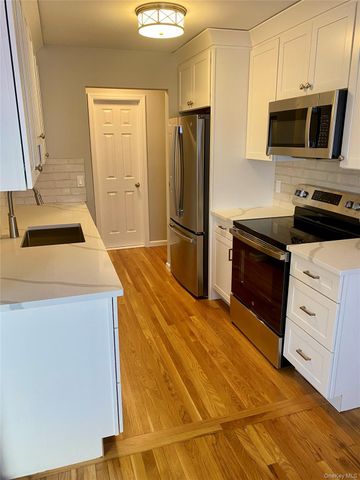 8 N James Street D, Peekskill, NY 10566