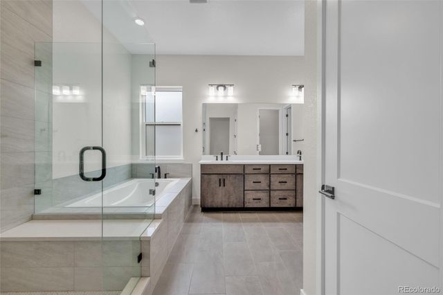 11384 Autumn Moon Street, Littleton, CO 80125