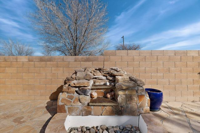 8000 Sand Springs Road NW, Albuquerque, NM 87114