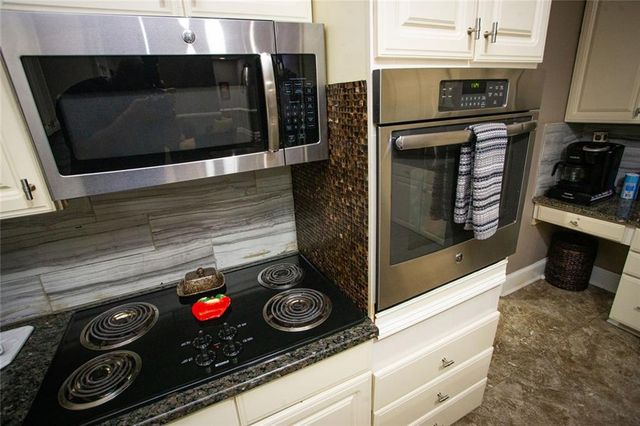 6147 Pritchett Drive, Powder Springs, GA 30127