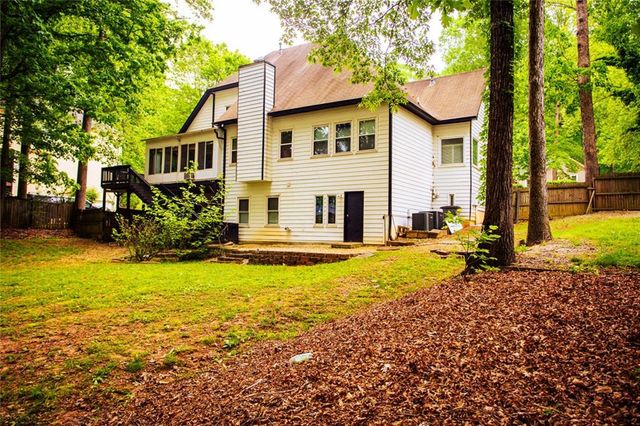 6147 Pritchett Drive, Powder Springs, GA 30127
