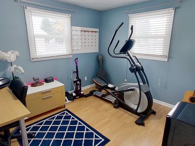 10300 Springwood Drive, Zeeland, MI 49464