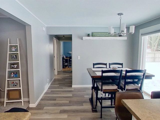 10300 Springwood Drive, Zeeland, MI 49464