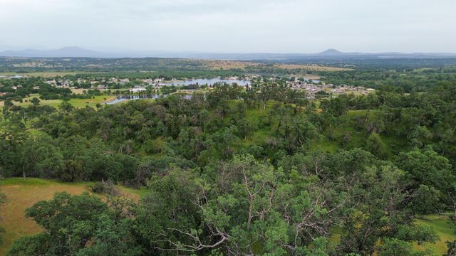 22095 Azulejo Place, Cottonwood, CA 96022