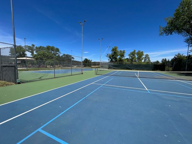 22095 Azulejo Place, Cottonwood, CA 96022