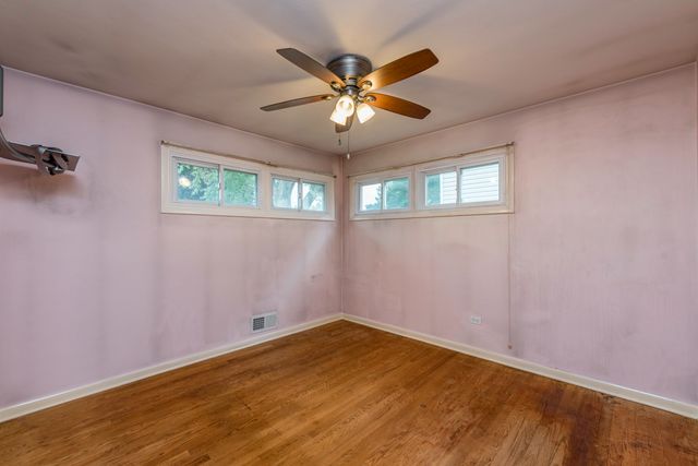 2314 Gideon Avenue, Zion, IL 60099