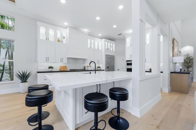 3606 FAIR OAKS PLACE, Longboat Key, FL 34228