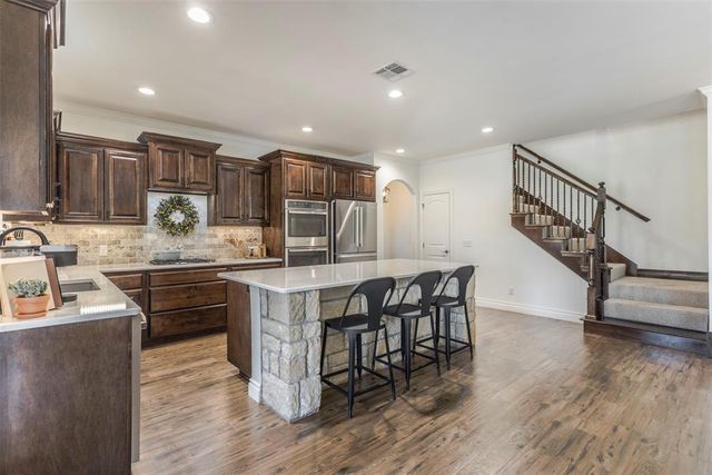 15409 Colonia Bella Drive, Edmond, OK 73013