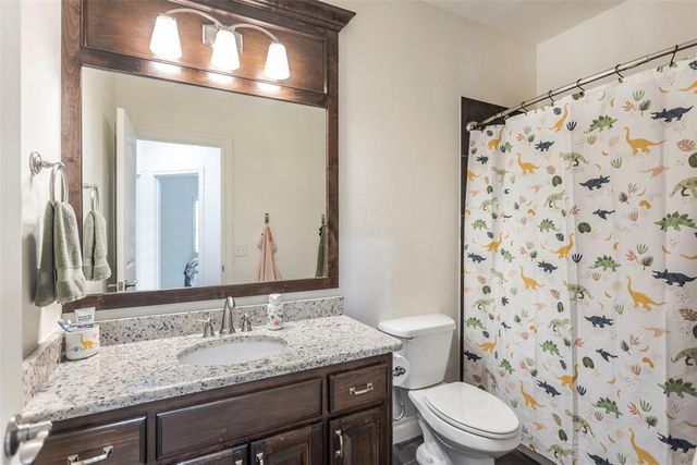 15409 Colonia Bella Drive, Edmond, OK 73013