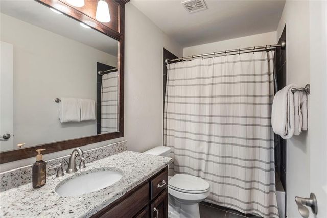 15409 Colonia Bella Drive, Edmond, OK 73013