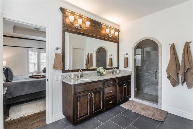 15409 Colonia Bella Drive, Edmond, OK 73013