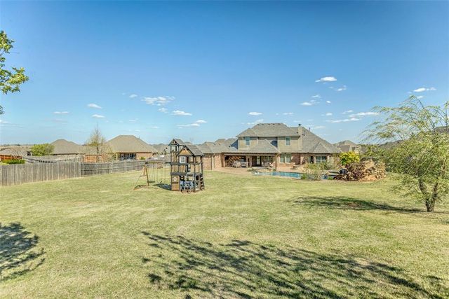 15409 Colonia Bella Drive, Edmond, OK 73013