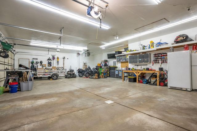890 160th Lane NW, Andover, MN 55304