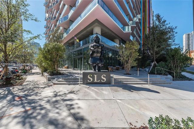 1300 S Miami Ave 4704, Miami, FL 33130