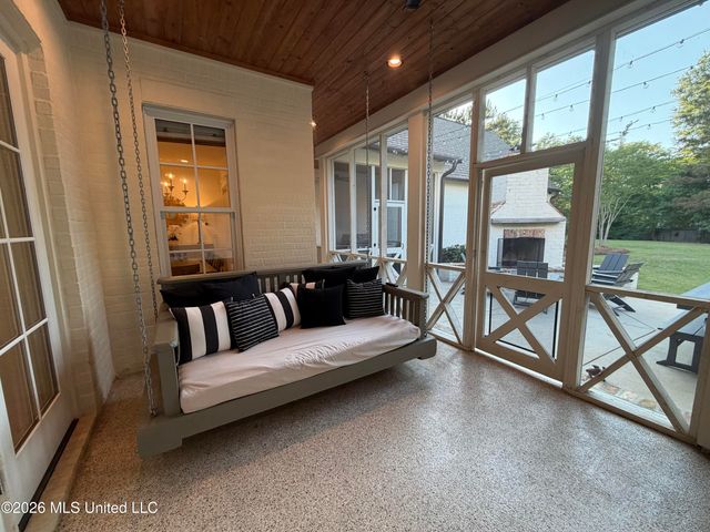 404 Herons Court, Ridgeland, MS 39157