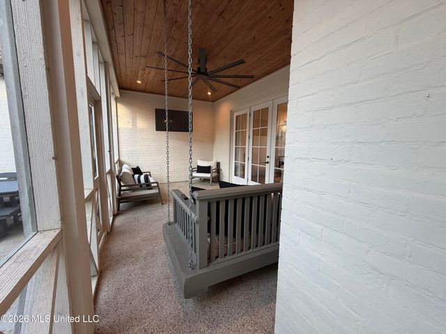 404 Herons Court, Ridgeland, MS 39157