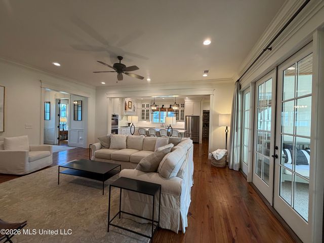 404 Herons Court, Ridgeland, MS 39157
