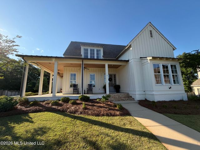 404 Herons Court, Ridgeland, MS 39157
