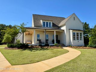 404 Herons Court, Ridgeland, MS 39157