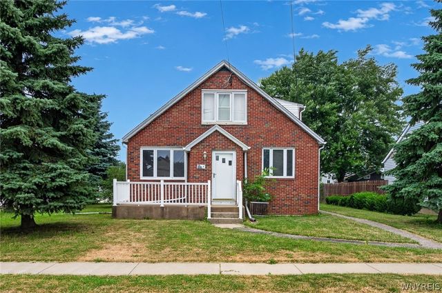 8 Evergreen Place, Cheektowaga, NY 14225