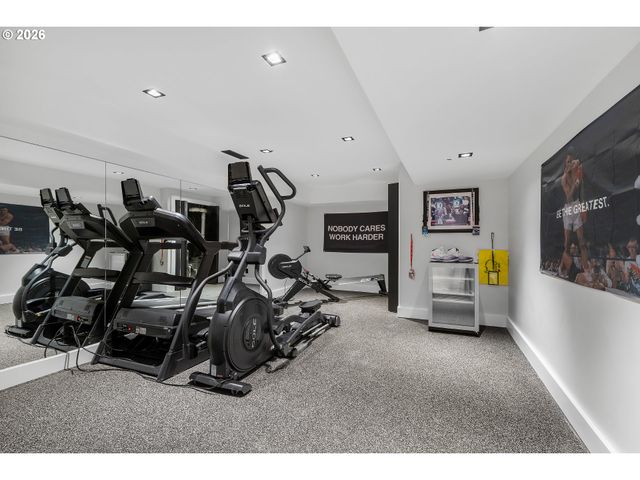 8015 Se EVERGREEN Hwy, Vancouver, WA 98664