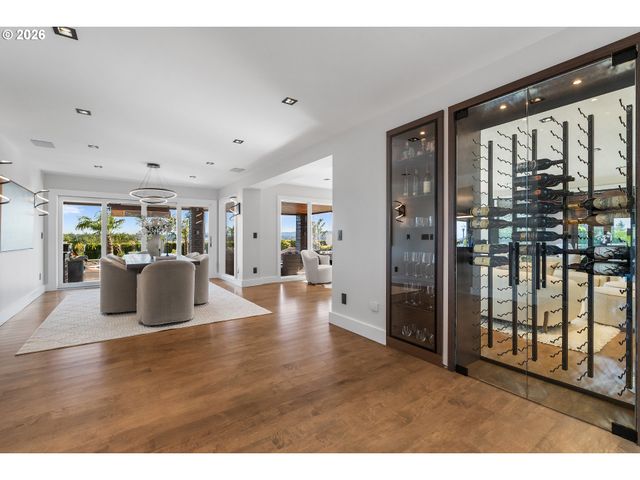 8015 Se EVERGREEN Hwy, Vancouver, WA 98664