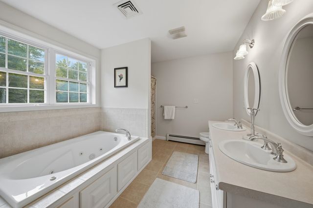 48 Bald Hill Road, Raymond, NH 03077