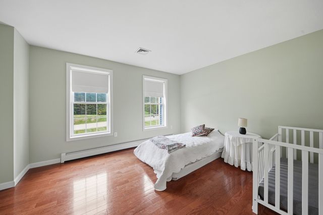 48 Bald Hill Road, Raymond, NH 03077