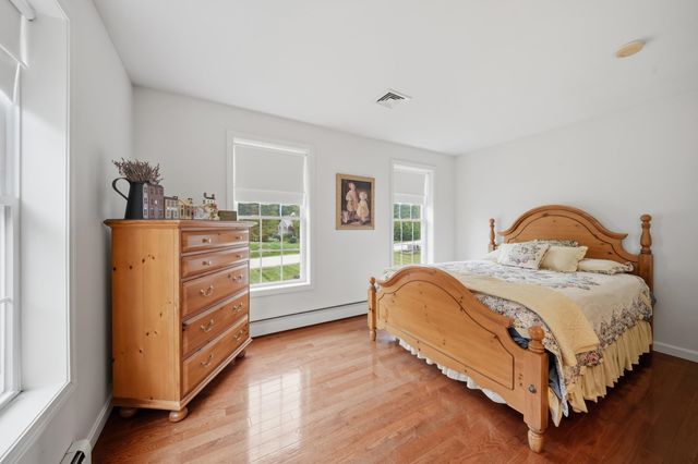 48 Bald Hill Road, Raymond, NH 03077