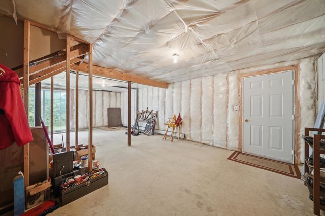 48 Bald Hill Road, Raymond, NH 03077
