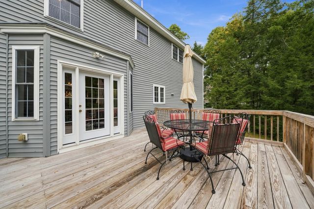 48 Bald Hill Road, Raymond, NH 03077