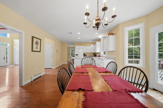 48 Bald Hill Road, Raymond, NH 03077