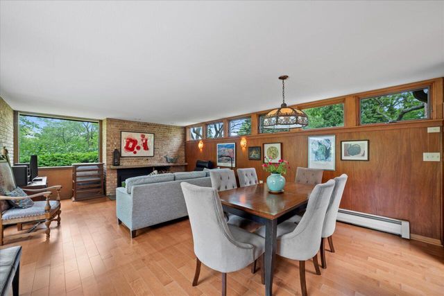 8325 N Regent ROAD, Fox Point, WI 53217