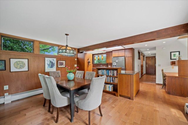 8325 N Regent ROAD, Fox Point, WI 53217