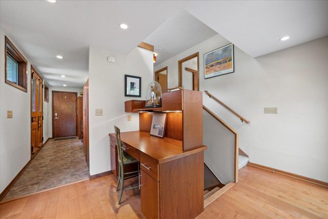 8325 N Regent ROAD, Fox Point, WI 53217