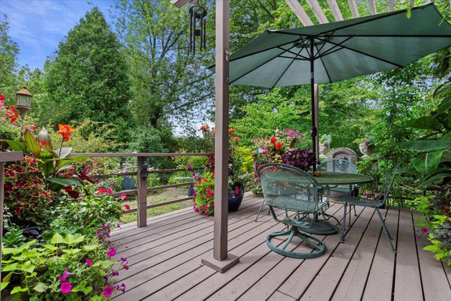8325 N Regent ROAD, Fox Point, WI 53217