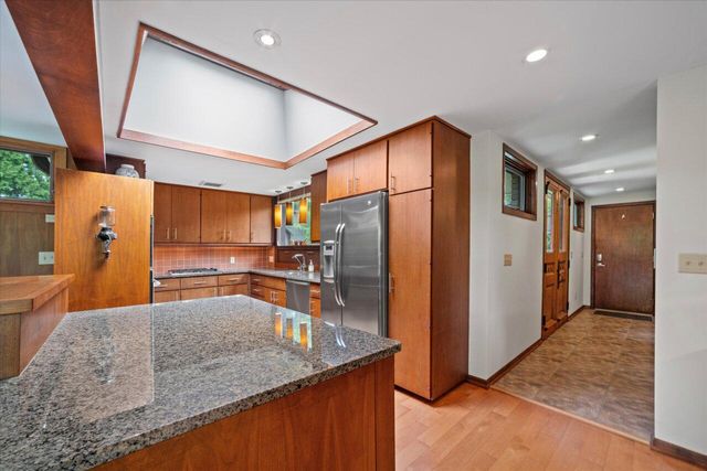 8325 N Regent ROAD, Fox Point, WI 53217