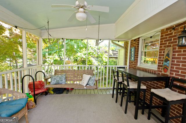 2248 Rando Lane, Atlanta, GA 30318