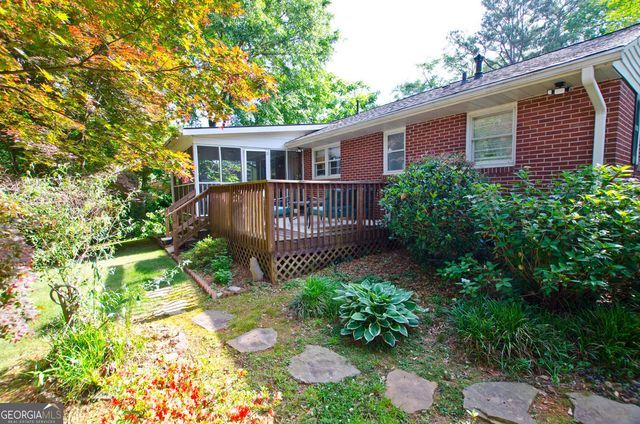 2248 Rando Lane, Atlanta, GA 30318