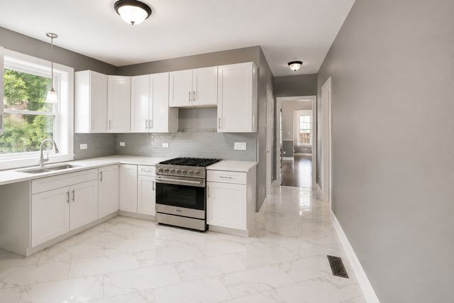 7817 S Aberdeen Street 1, Chicago, IL 60620