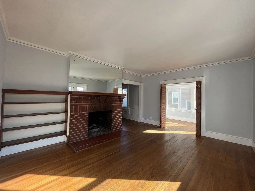 47 Claymoss Rd 1, Boston, MA 02135