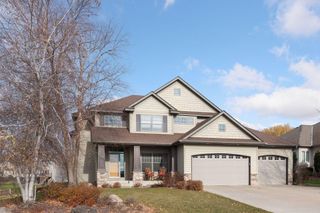 1740 Sandbar Circle, Waconia, MN 55387