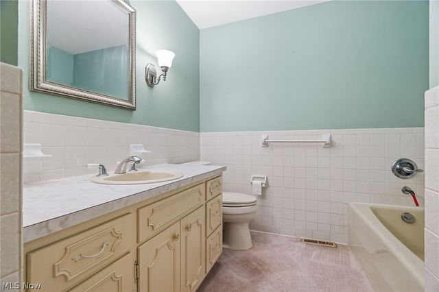 3410 Lindbergh Avenue NW, Canton, OH 44718