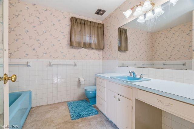 3410 Lindbergh Avenue NW, Canton, OH 44718