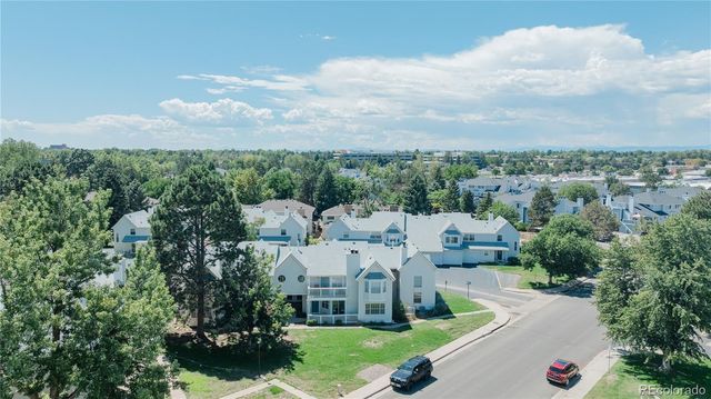 12524 E Pacific Circle B, Aurora, CO 80014