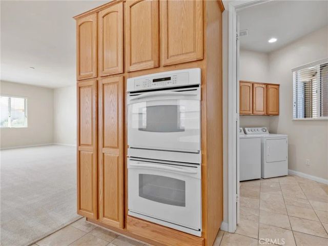 19301 Galloping Hill Road, Apple Valley, CA 92308