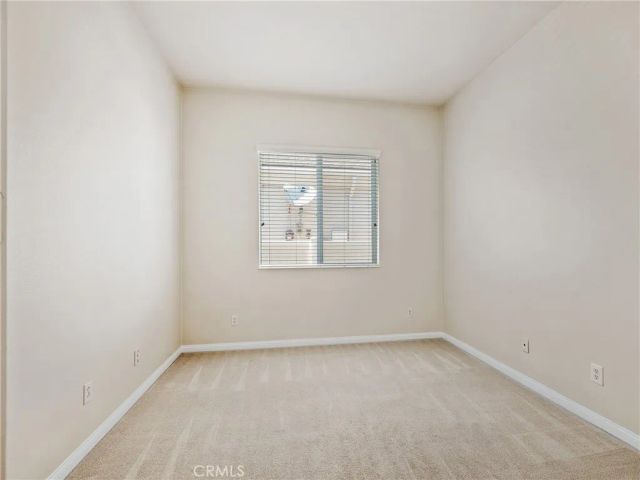 19301 Galloping Hill Road, Apple Valley, CA 92308