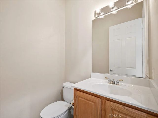 19301 Galloping Hill Road, Apple Valley, CA 92308